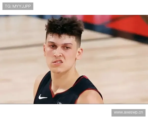 希罗无球跑位为持球手拉空 三分效率较上赛季提升