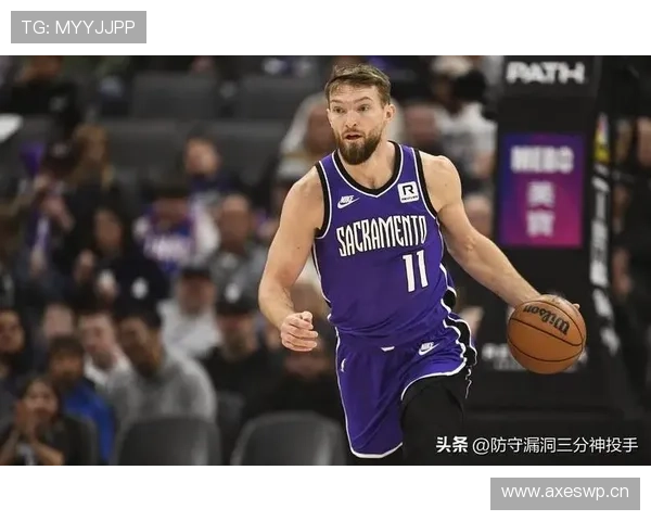 萨博尼斯由内线组织转为高位挡拆为福克斯制造空间